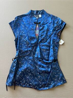 Folded Charm Blue Floral Satin Mandarin Collar Blouse
